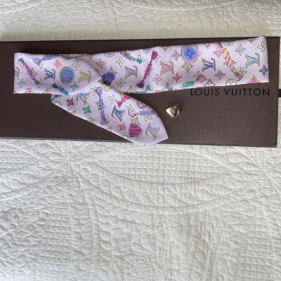 Louis Vuitton bandeau, scarf, vintage, autentic, silk - Picture 2 of 8